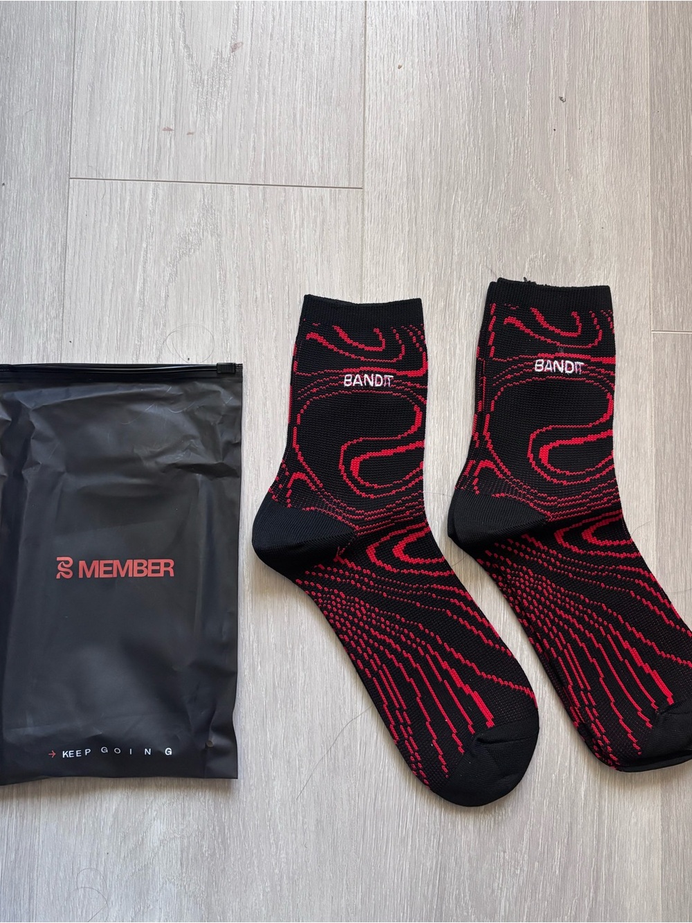 2 Pairs of Members Performance Socks